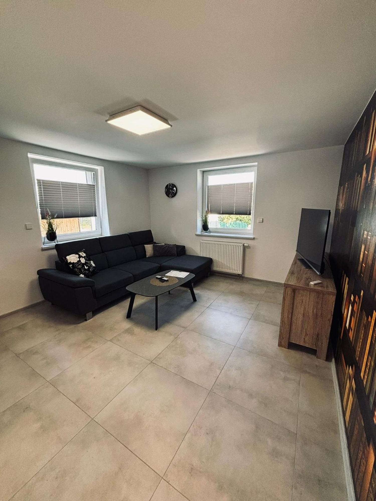 Rhein Apartment Rheinhausen